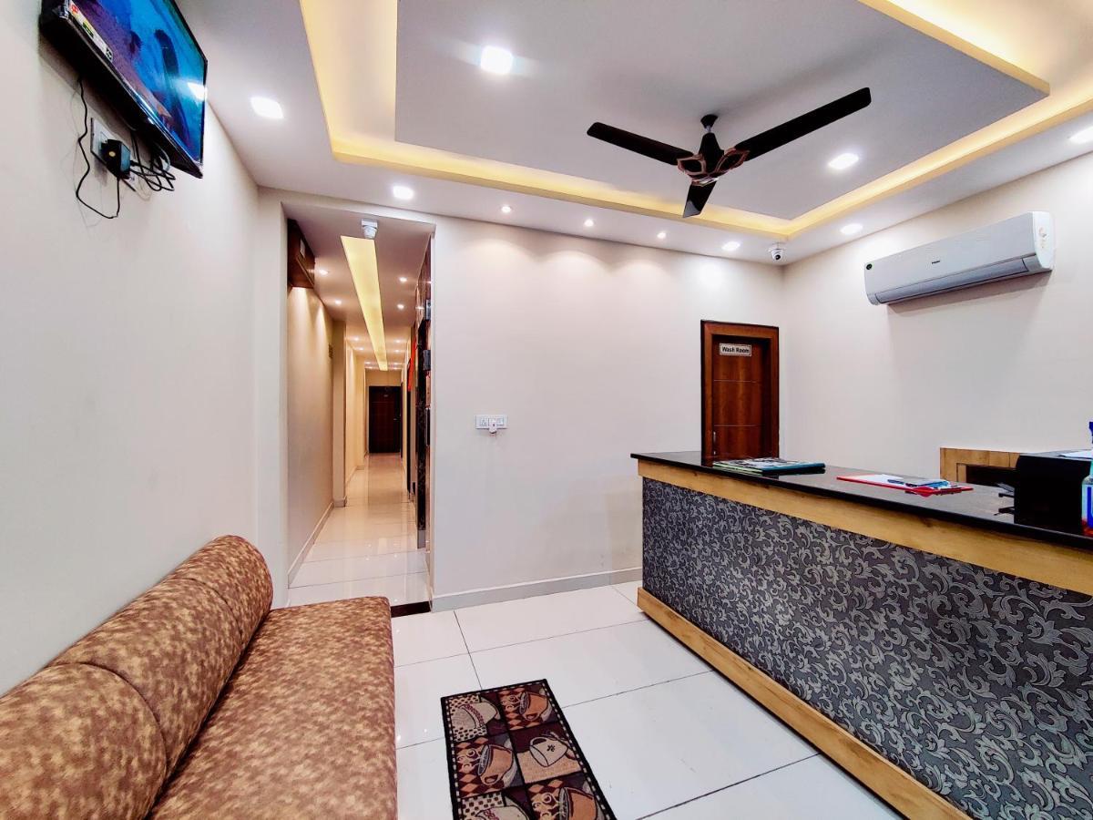 Perfect Stayz Dwarkesh - Hotel Near Haridwar Railway Station المظهر الخارجي الصورة