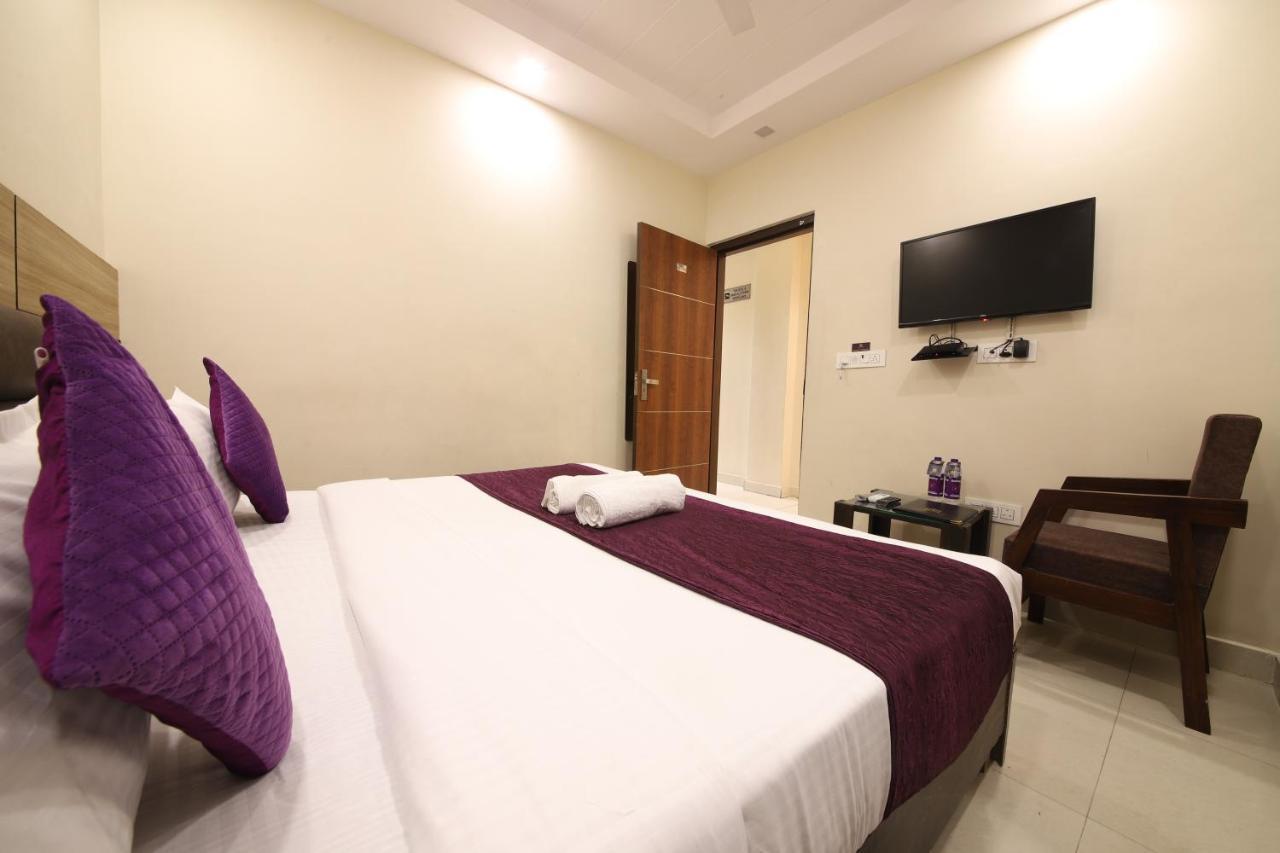 Perfect Stayz Dwarkesh - Hotel Near Haridwar Railway Station المظهر الخارجي الصورة